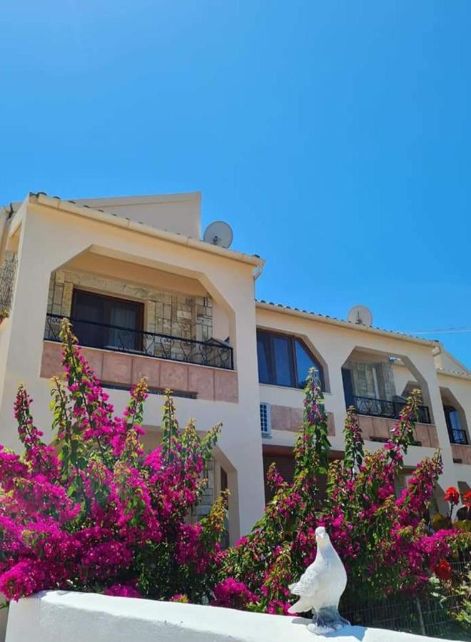 Loukia'S Studios And Apartments Paramonas  Exterior foto